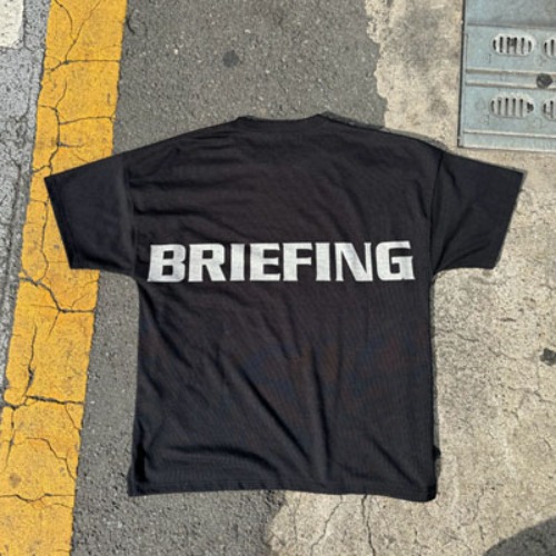 Briefing Tshirt