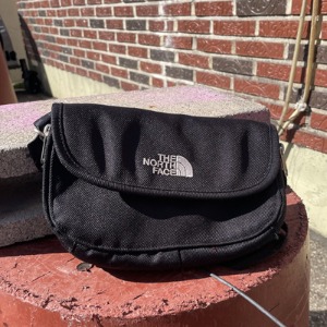 The North Face Cross Bag